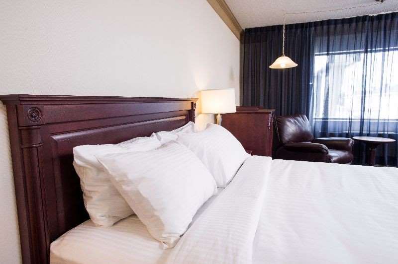 Le Deville par G5 Rouyn-Noranda Chambre photo