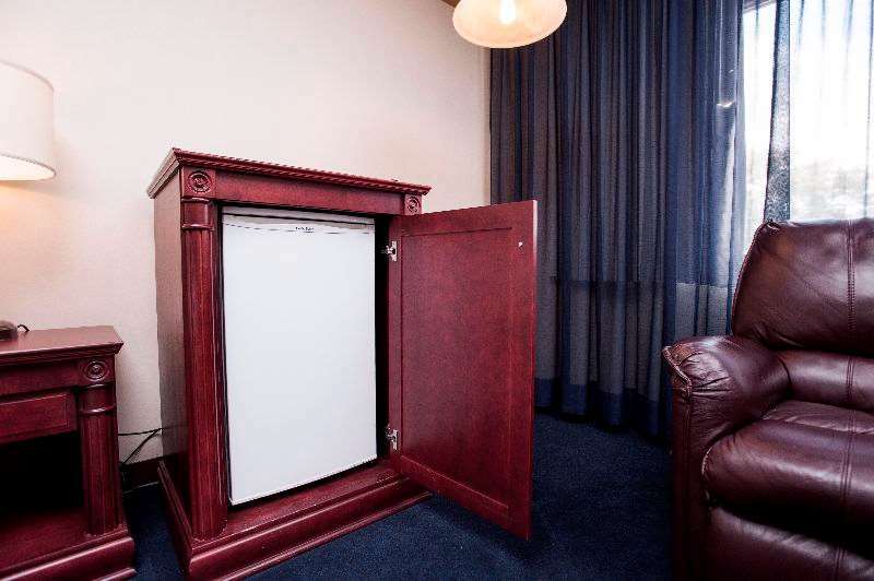 Le Deville par G5 Rouyn-Noranda Chambre photo